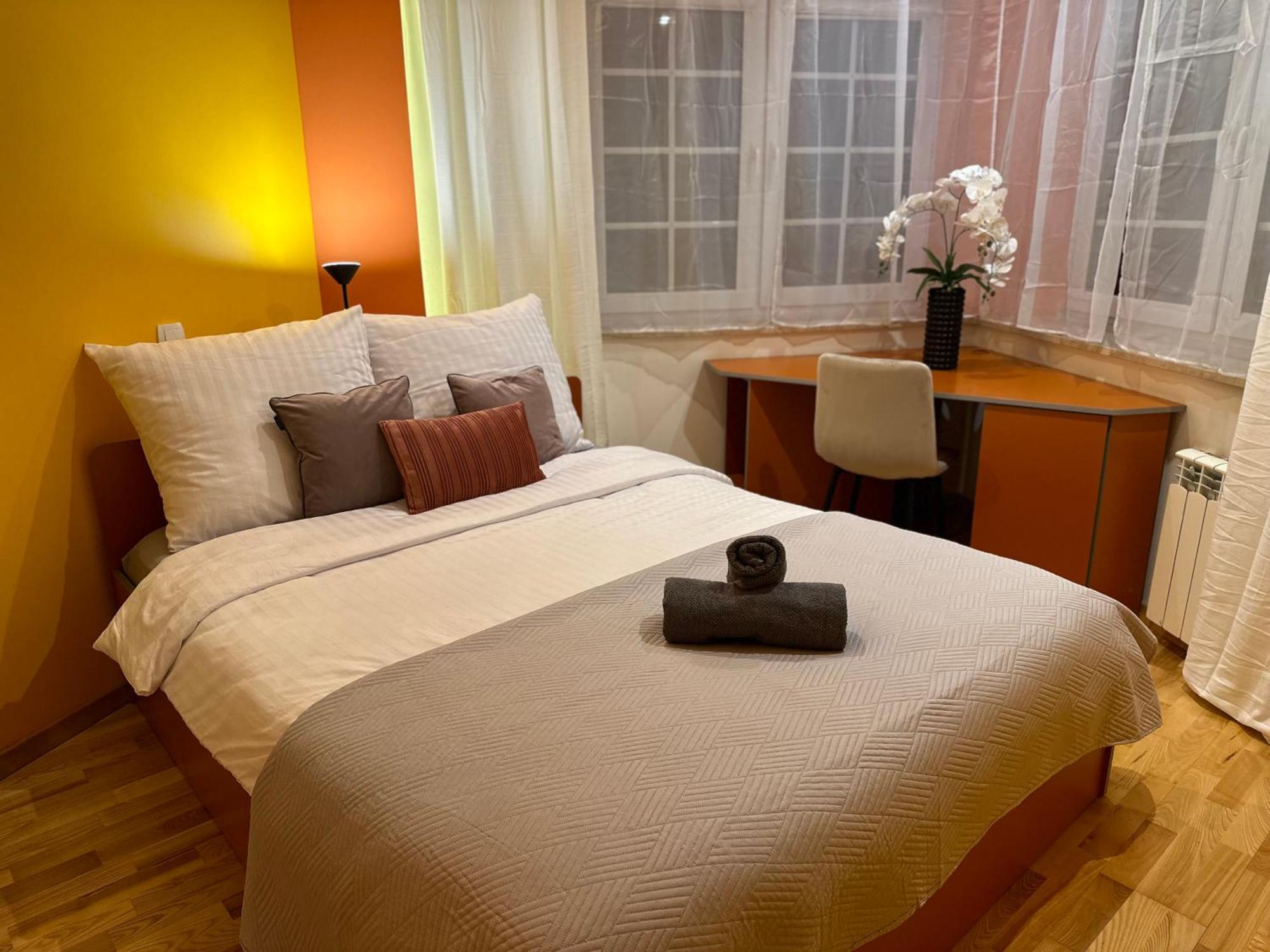 Large, Luxury Condo With Sauna Пшемишъл Екстериор снимка