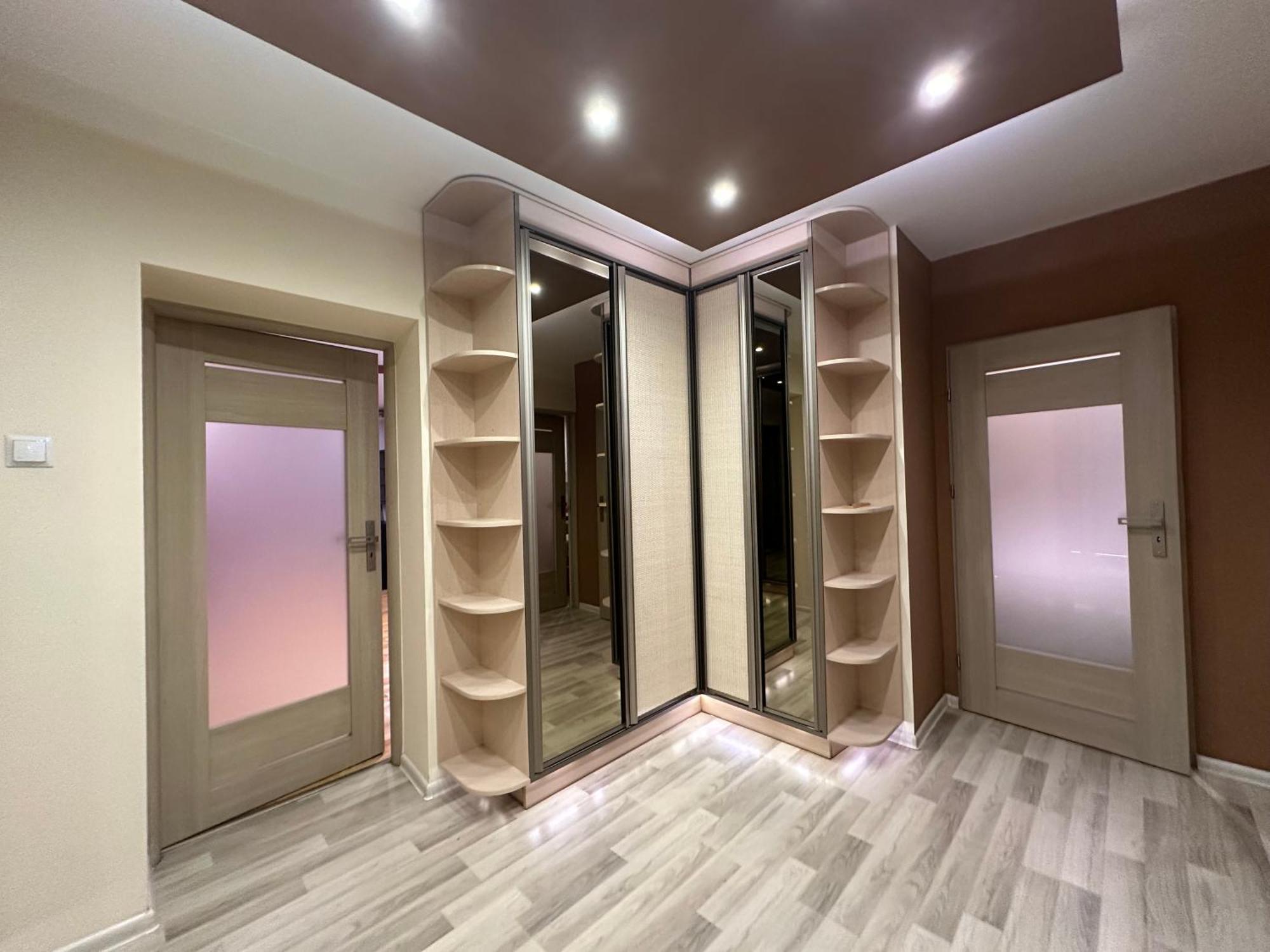 Large, Luxury Condo With Sauna Пшемишъл Екстериор снимка