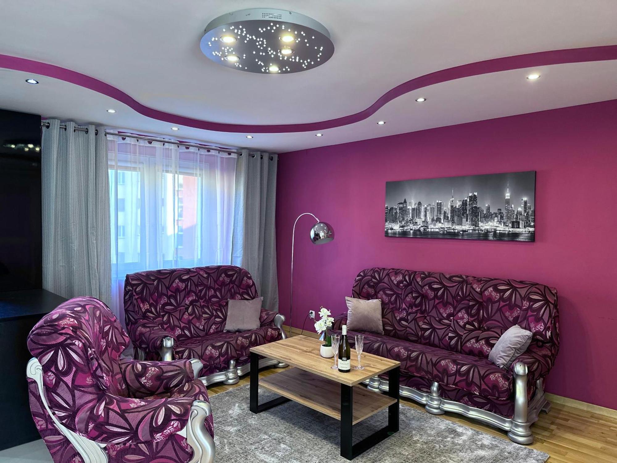Large, Luxury Condo With Sauna Пшемишъл Екстериор снимка